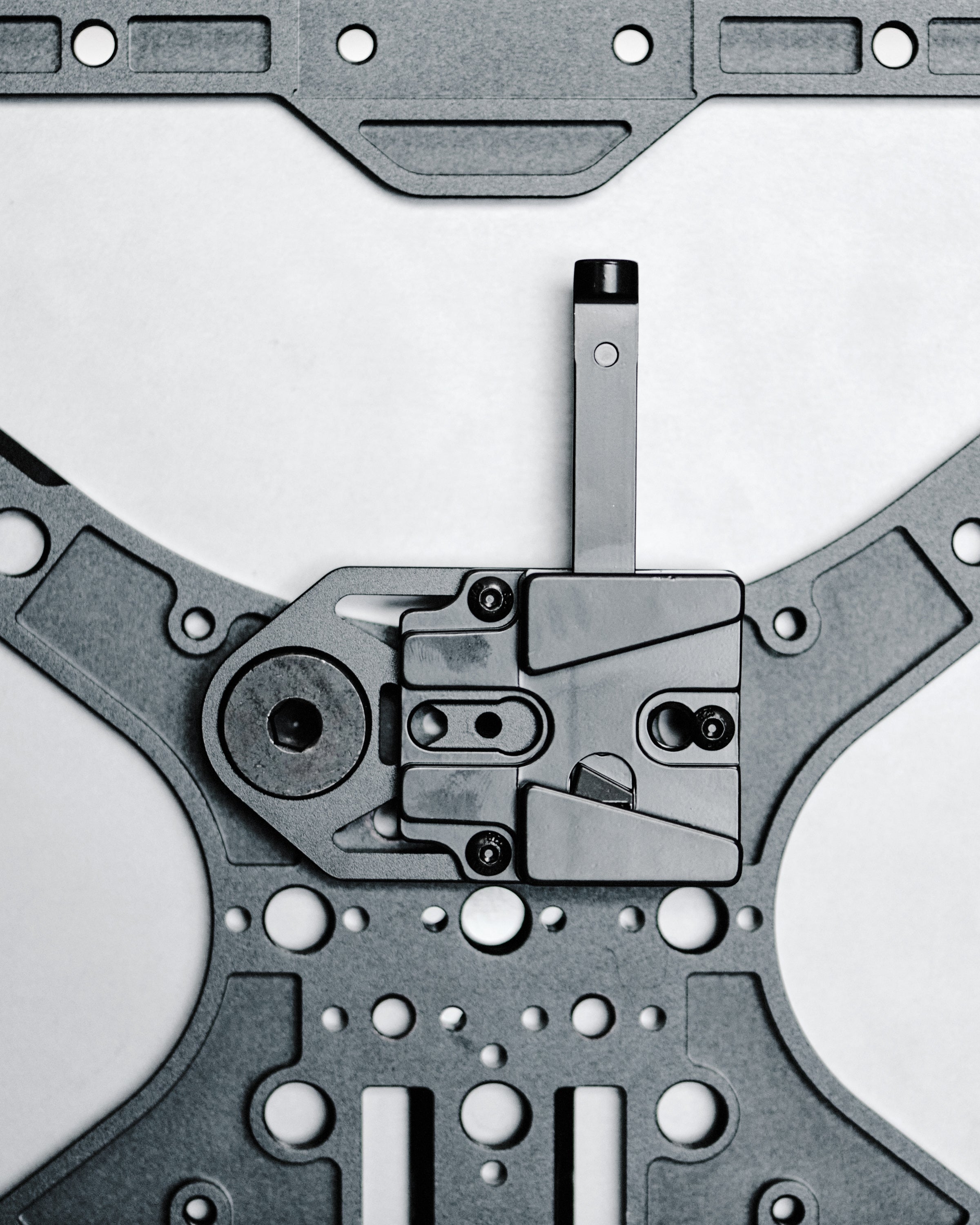 V Lock Universal Mount