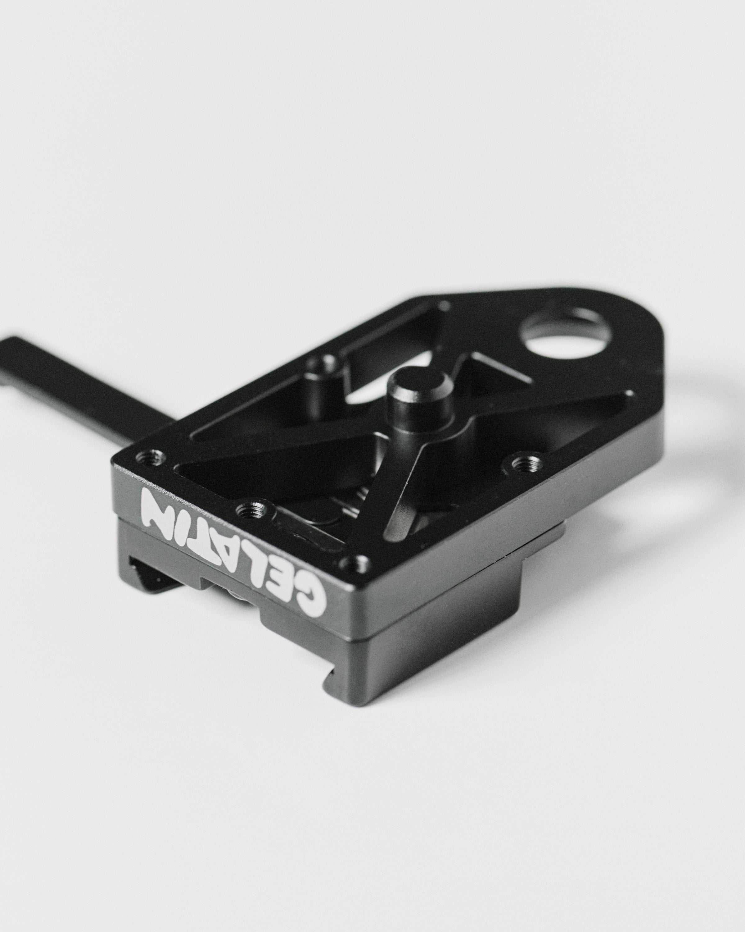 V Lock Universal Mount
